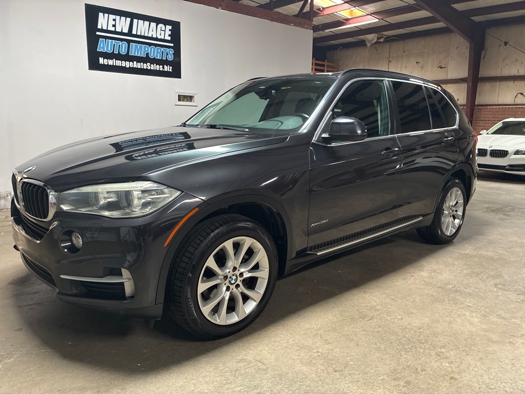 Photo 8 of this BMW X5