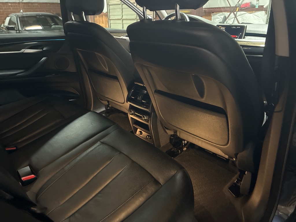 Photo 28 of this BMW X5