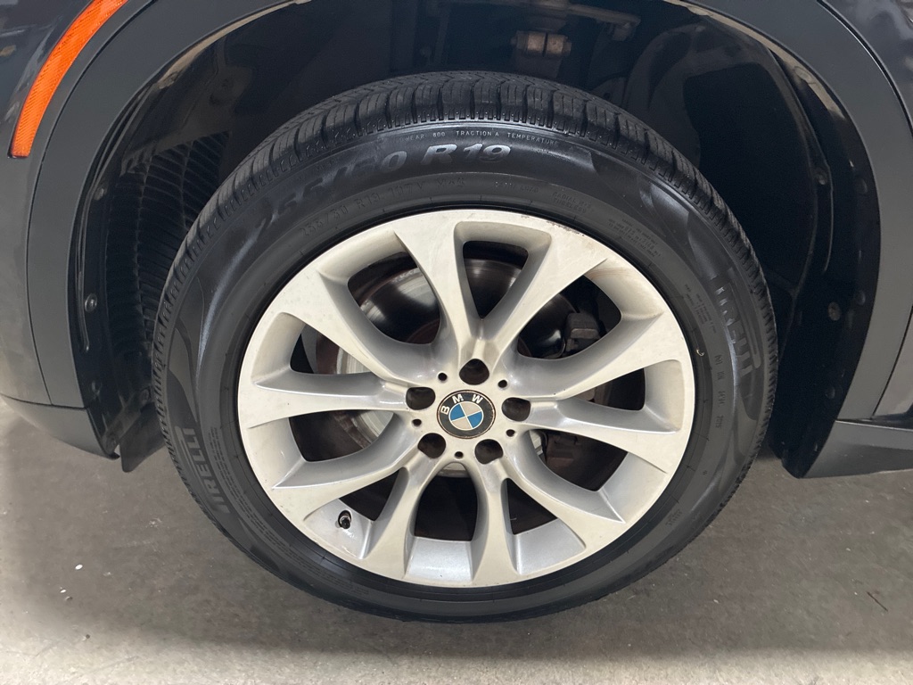 Photo 11 of this BMW X5