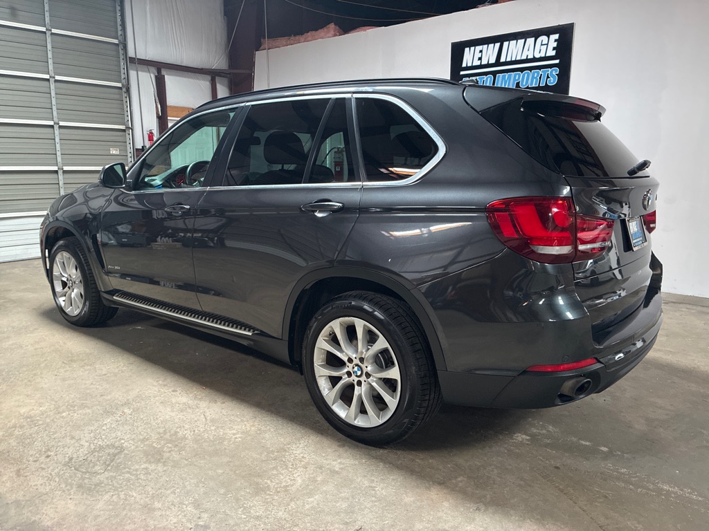 Photo 9 of this BMW X5