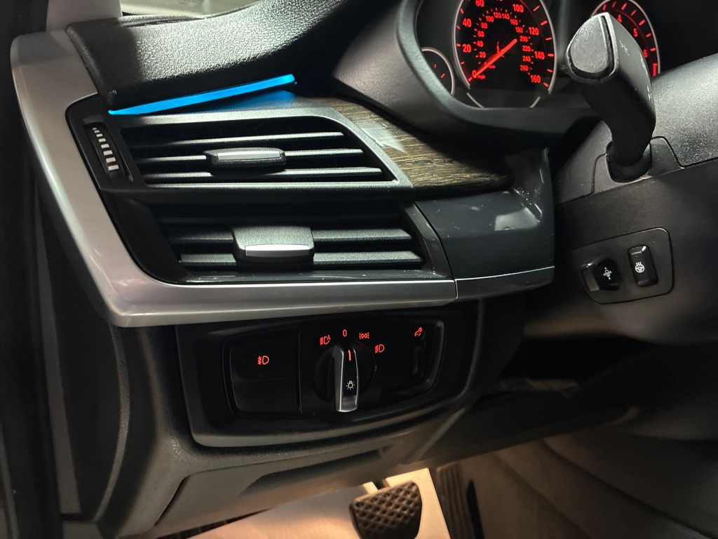 Photo 18 of this BMW X5