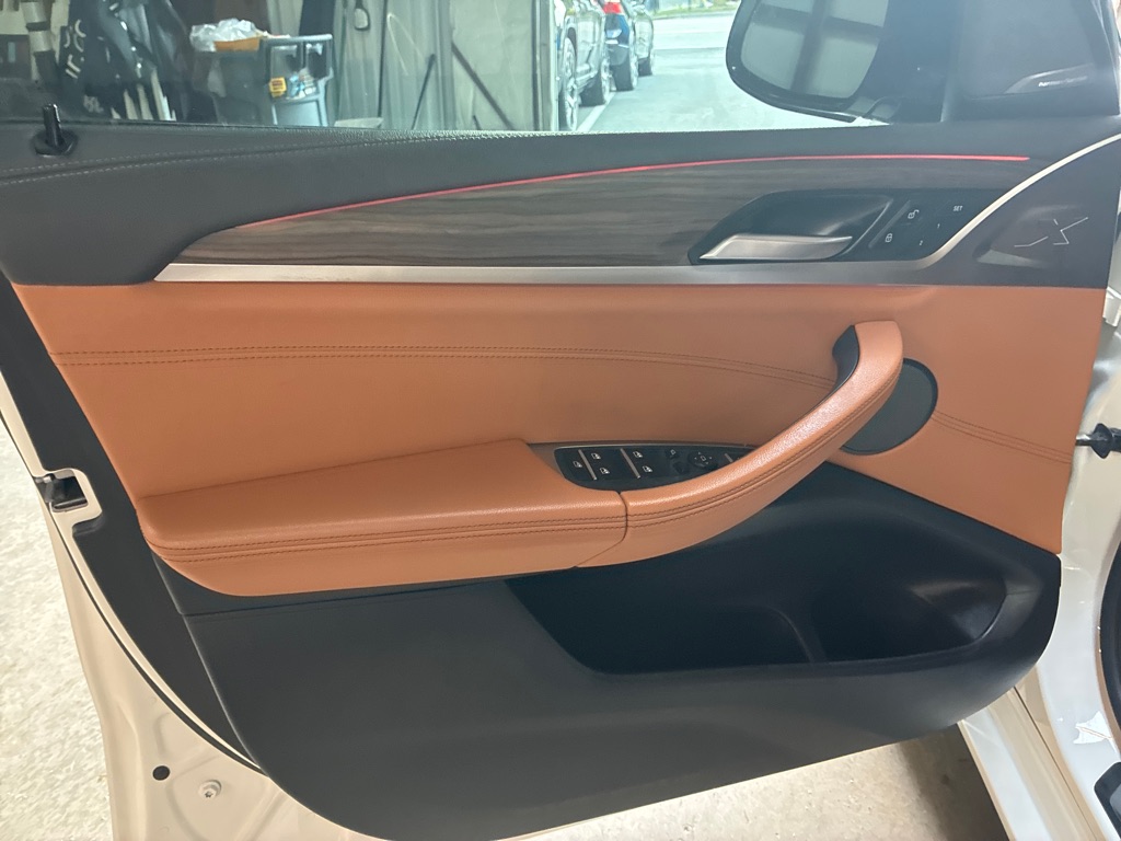 Photo 15 of this BMW X3
