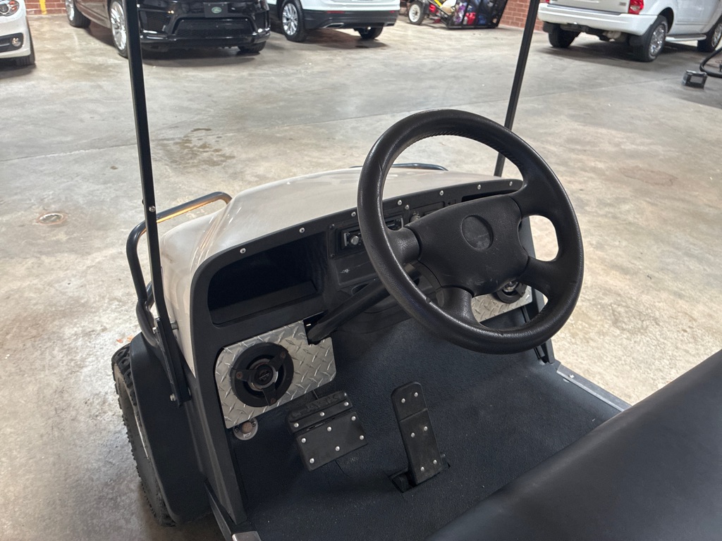 Photo 10 of this EZ-GO SPORT 2X2