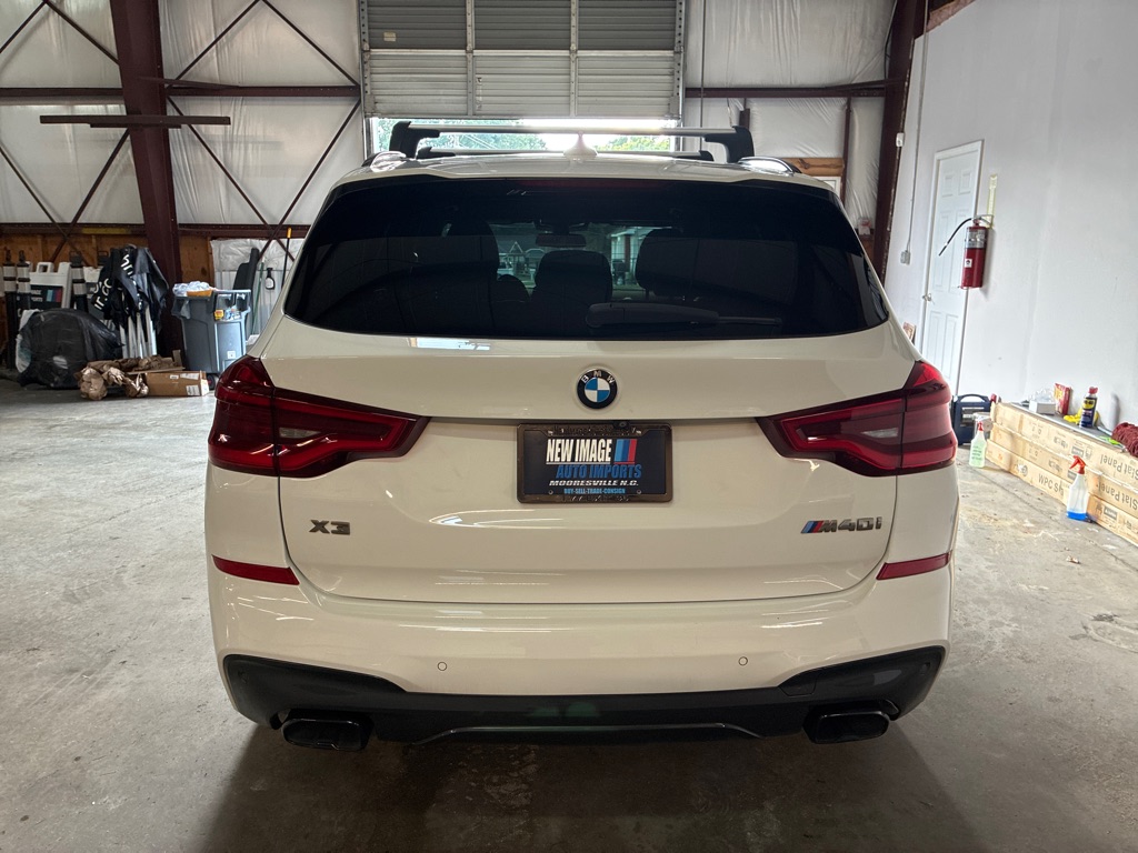 Photo 10 of this BMW X3
