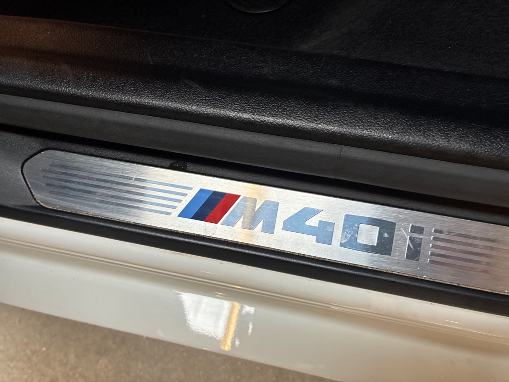 Photo 32 of this BMW X3