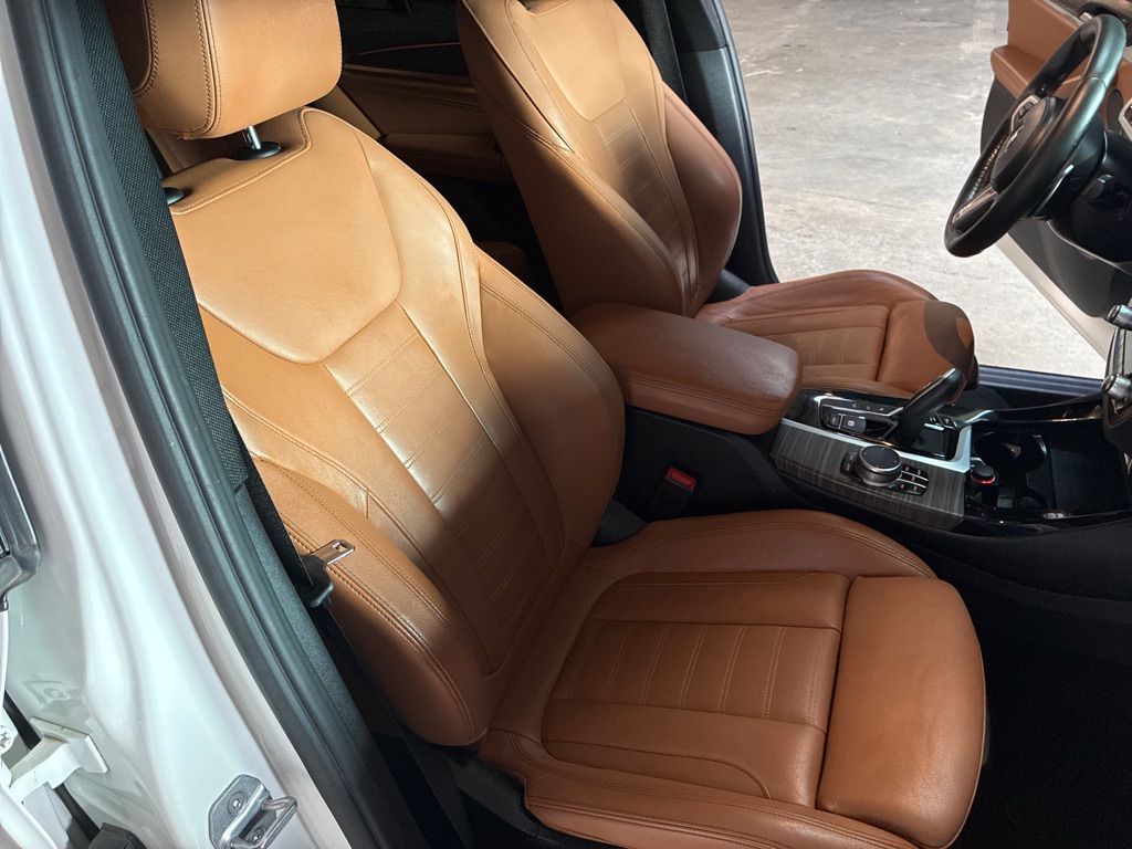 Photo 29 of this BMW X3