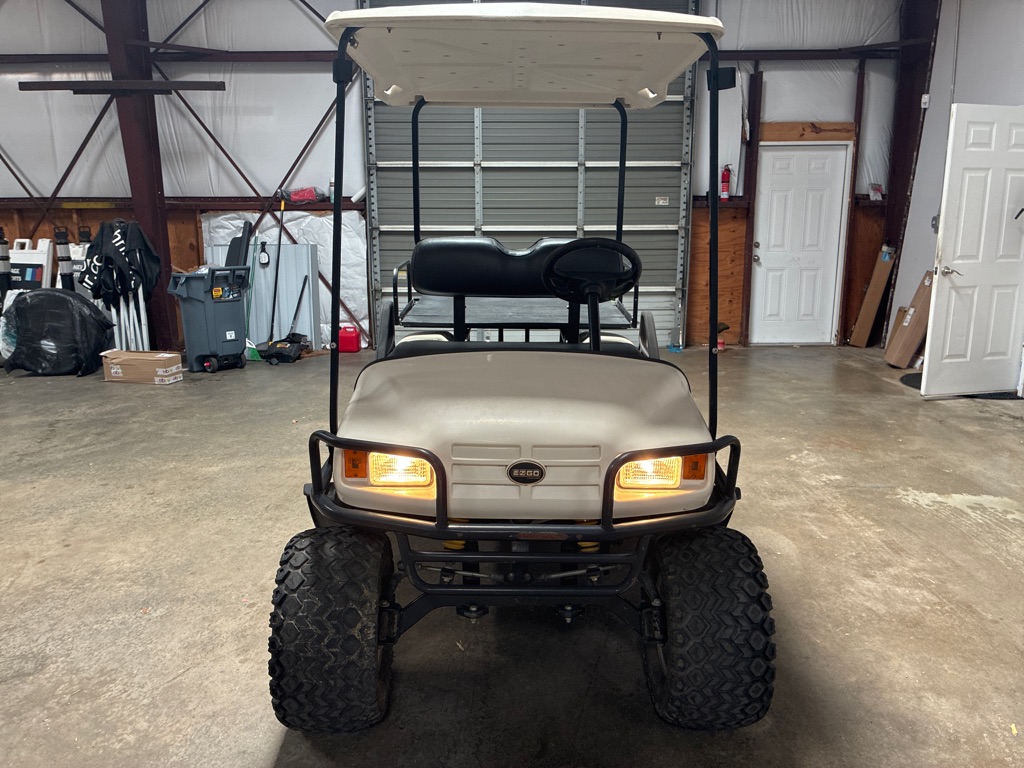 Photo 7 of this EZ-GO SPORT 2X2