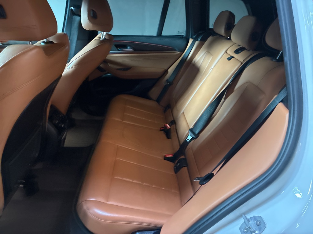 Photo 23 of this BMW X3
