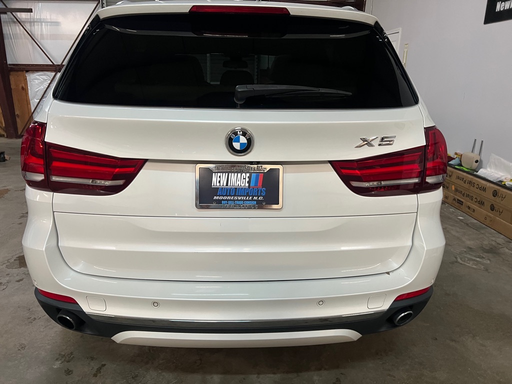 Photo 8 of this BMW X5