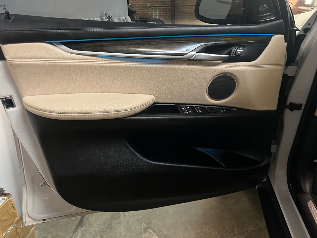 Photo 24 of this BMW X5