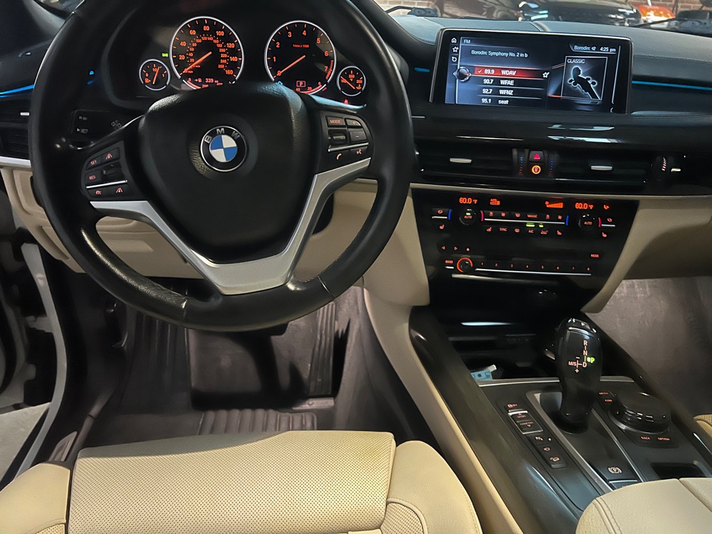 Photo 19 of this BMW X5