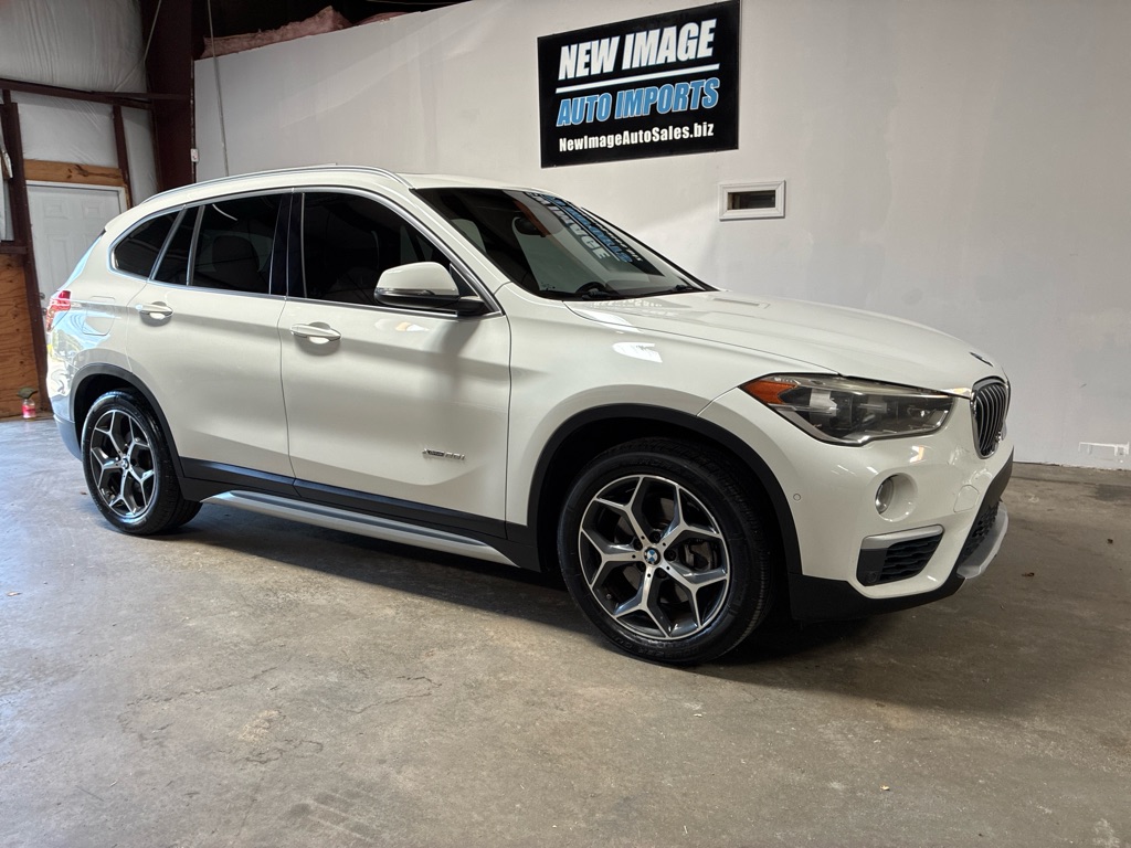 Photo 3 of this BMW X1