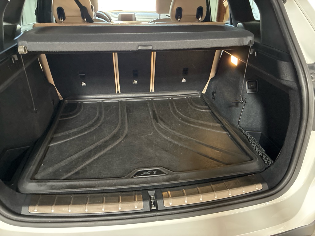 Photo 20 of this BMW X1