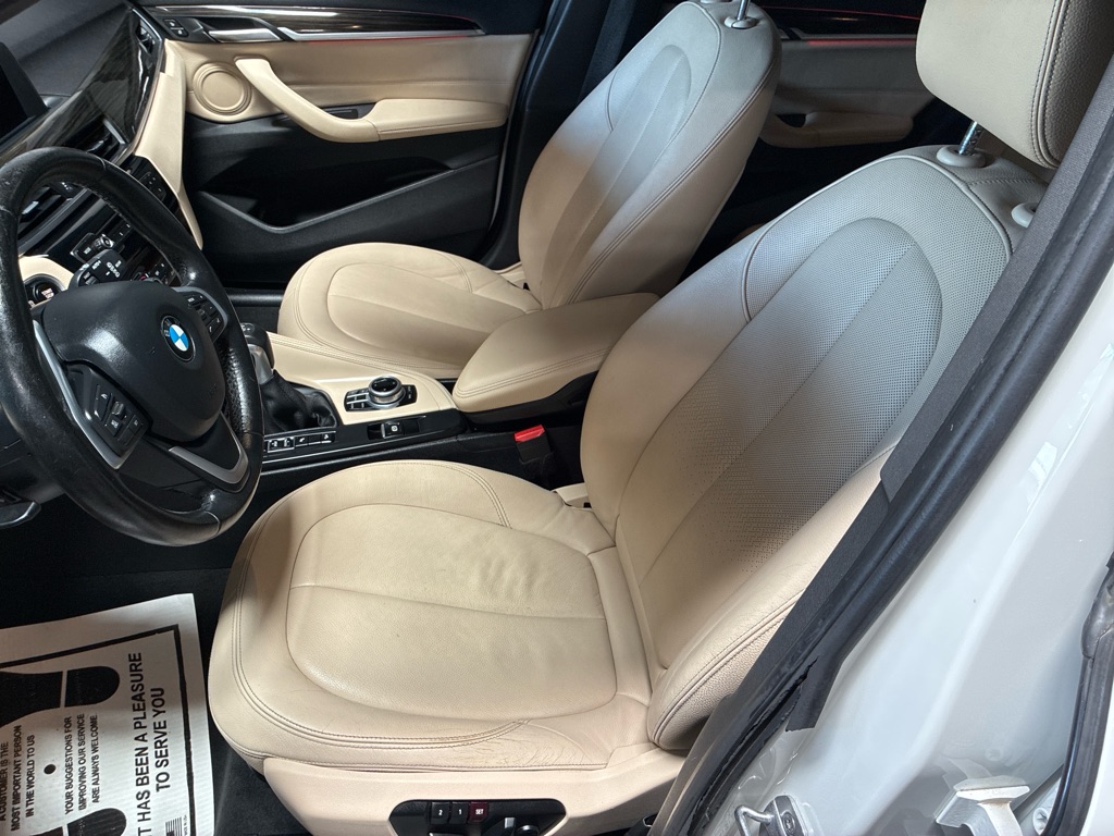 Photo 12 of this BMW X1