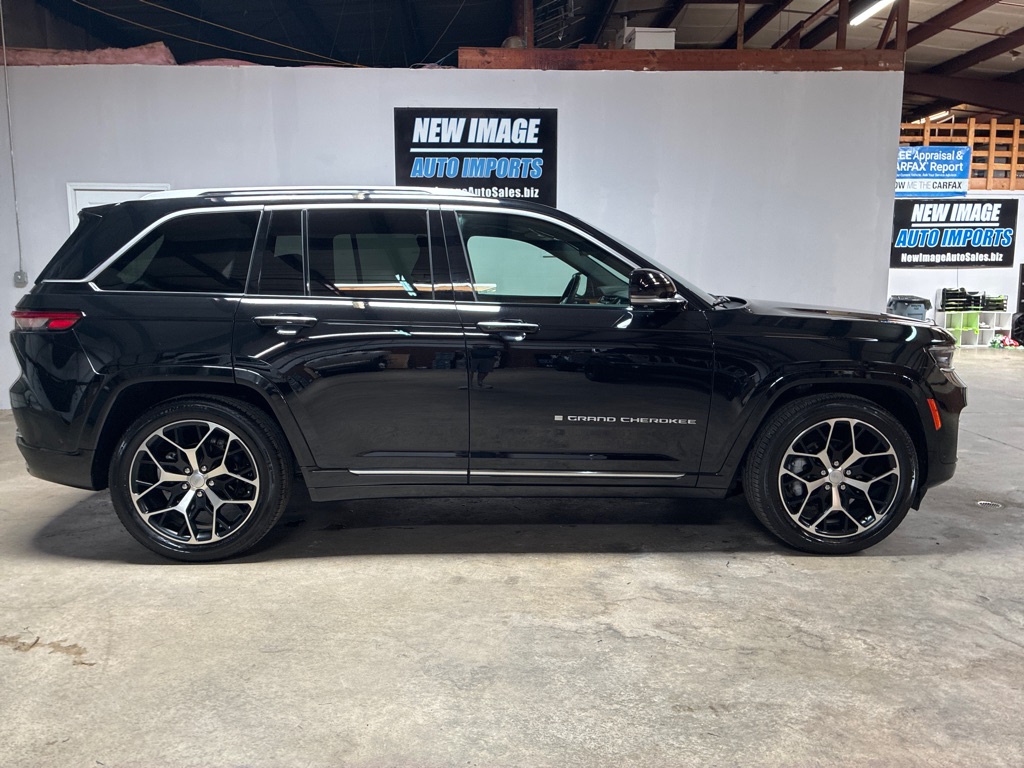 2023 JEEP GRAND CHEROKEE
