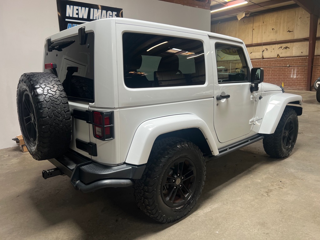 Photo 5 of this JEEP WRANGLER