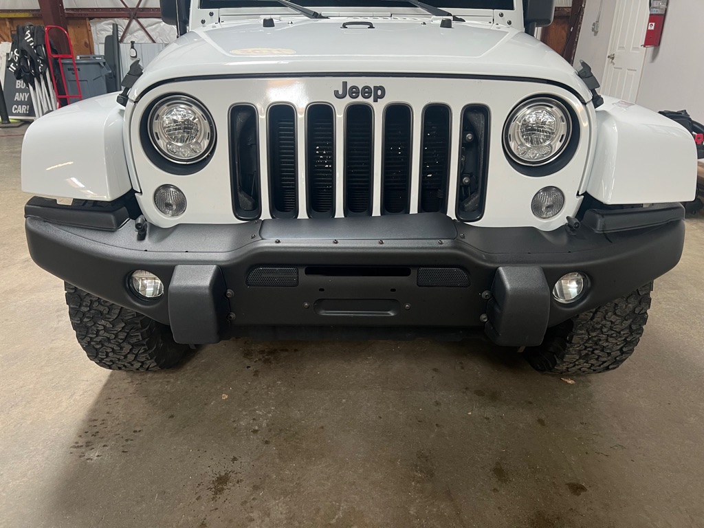 Photo 12 of this JEEP WRANGLER