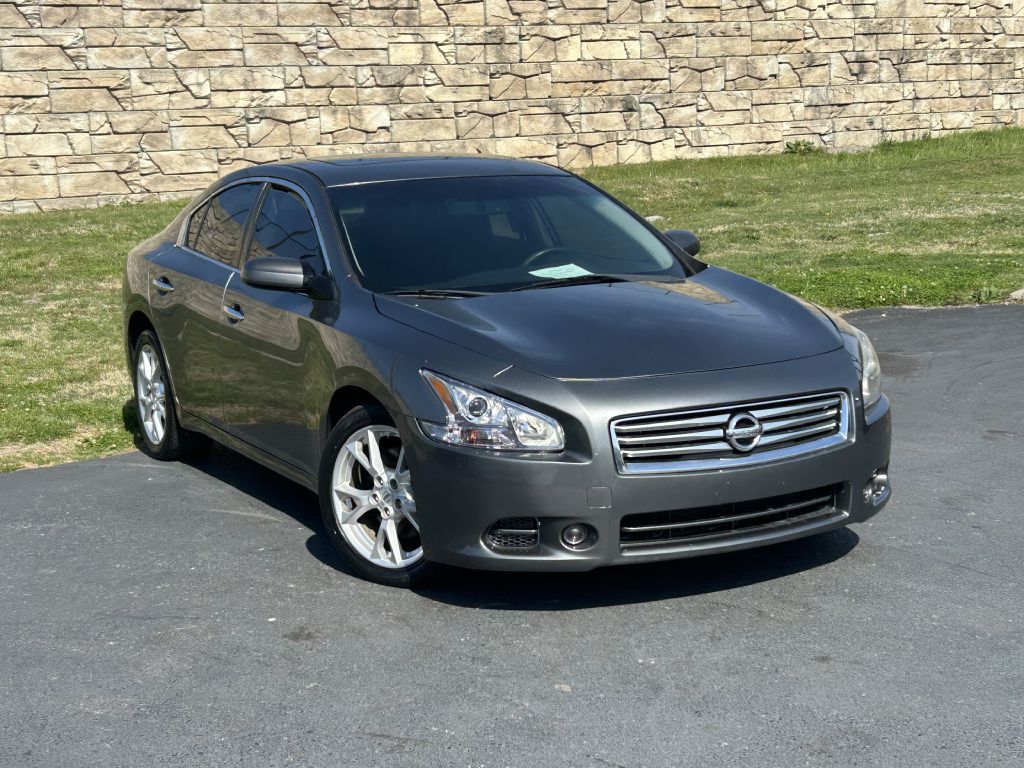 Gray 2014 Nissan Maxima S Sedan Front-Wheel Drive Automatic