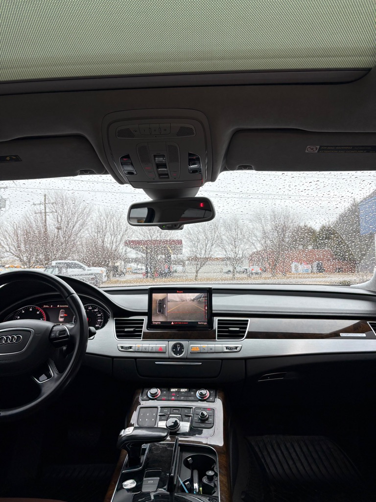 Photo 49 of this AUDI A8 L