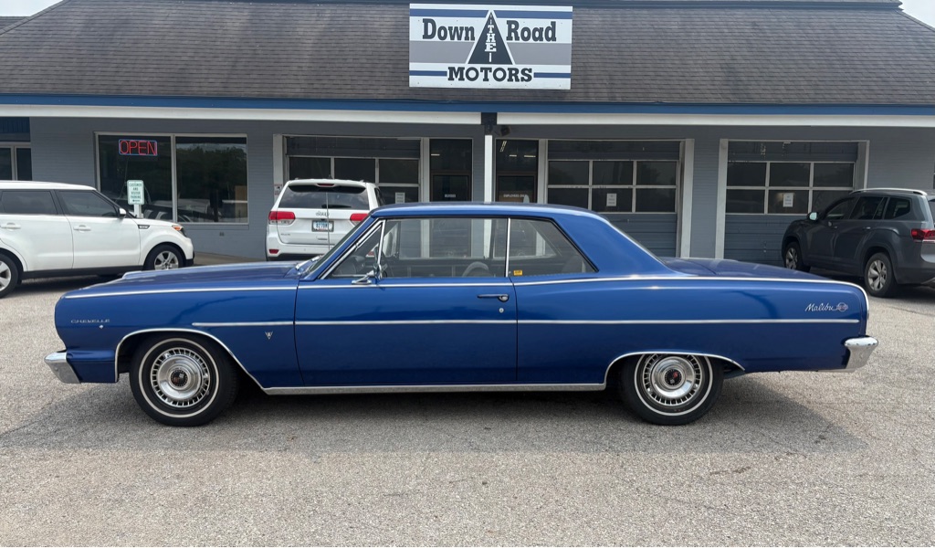 Photo 2 of this CHEVROLET MALIBU SS