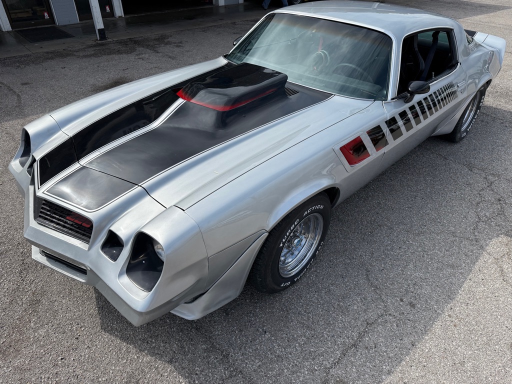 Photo 4 of this CHEVROLET CAMARO