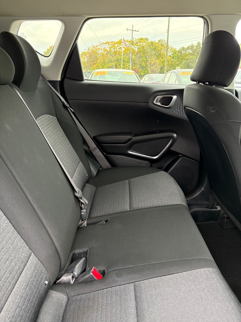 Photo 12 of this KIA SOUL