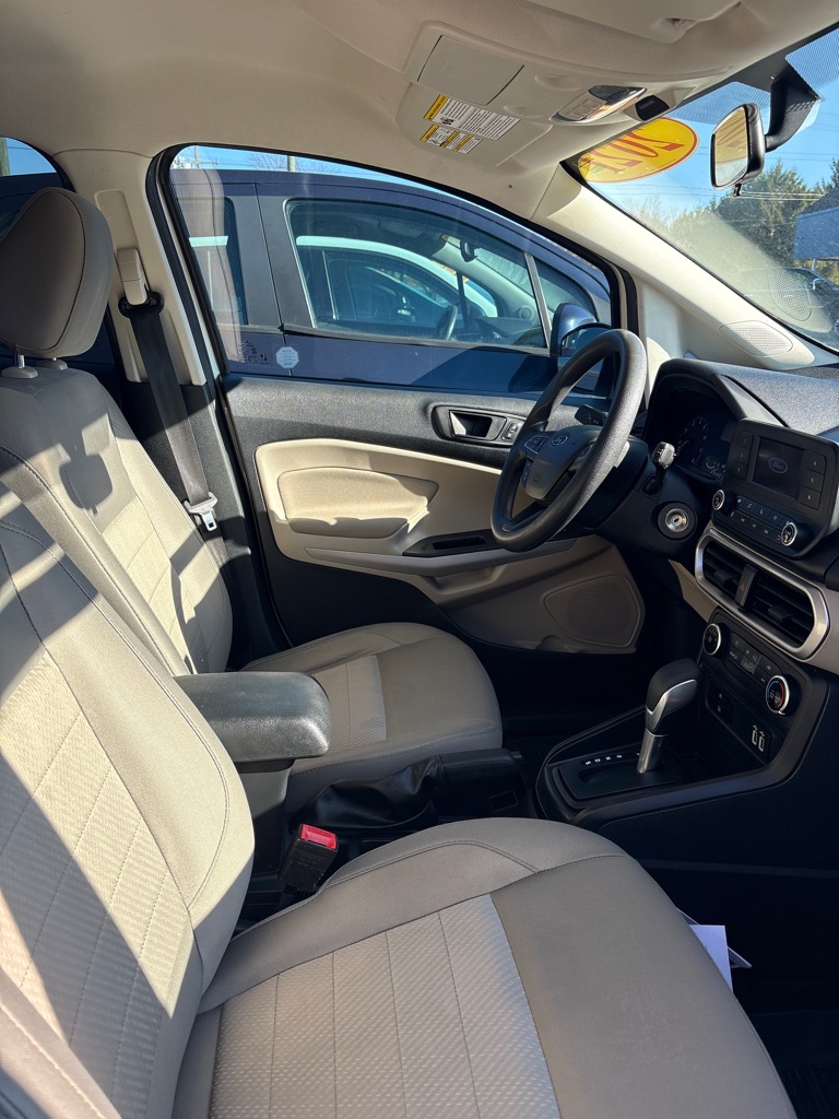 Photo 14 of this FORD ECOSPORT
