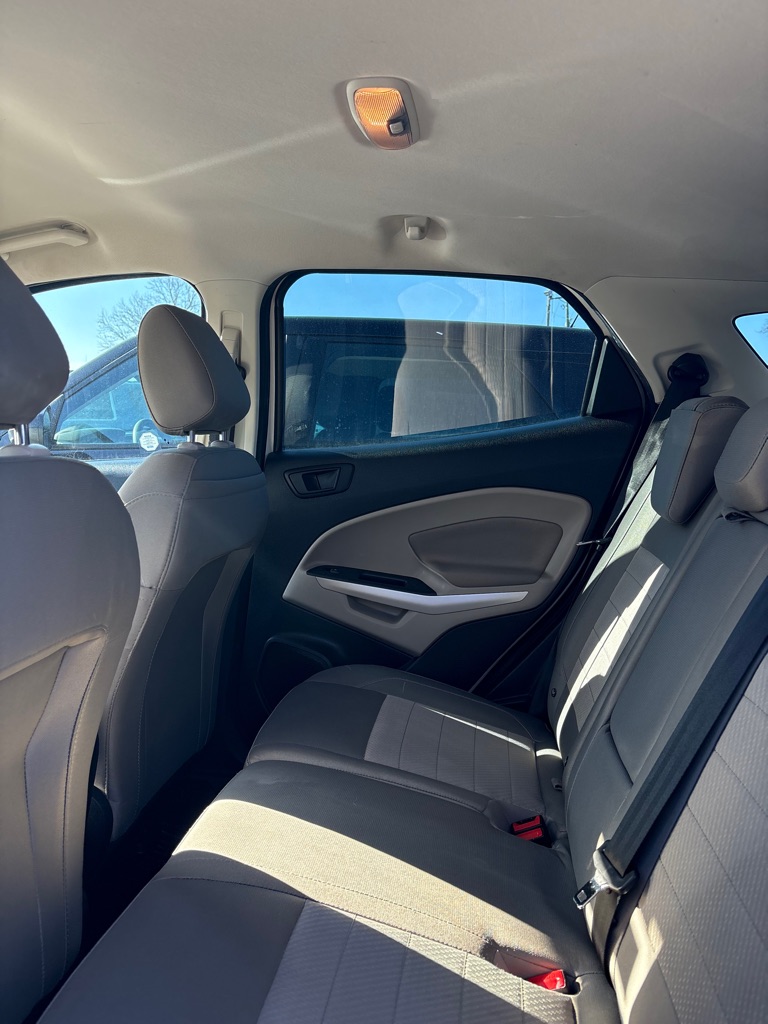 Photo 11 of this FORD ECOSPORT
