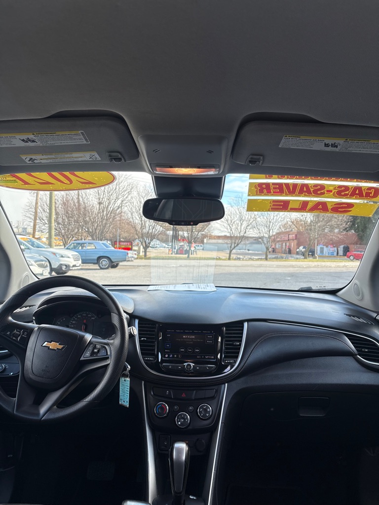 Photo 13 of this CHEVROLET TRAX