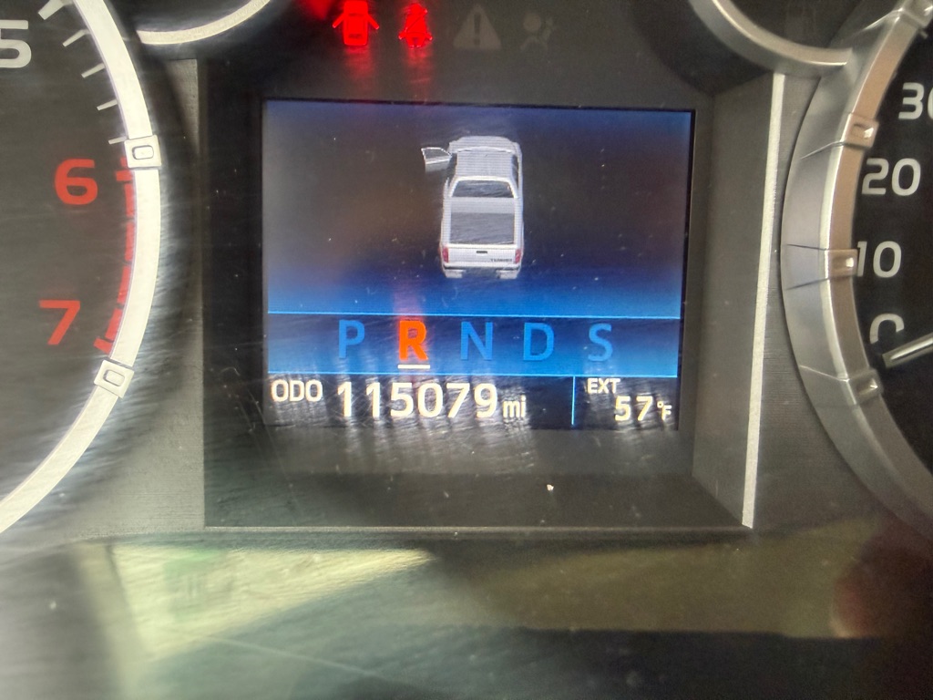 Photo 21 of this TOYOTA TUNDRA