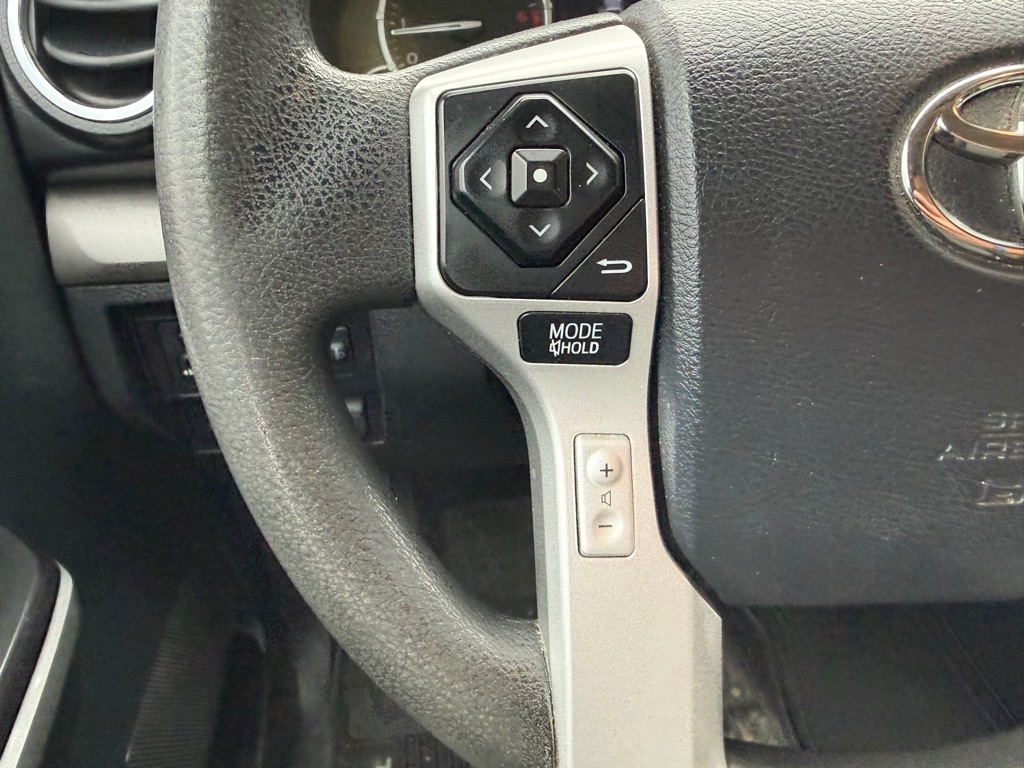 Photo 15 of this TOYOTA TUNDRA