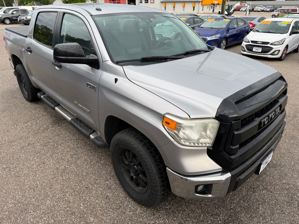 2017 TOYOTA TUNDRA