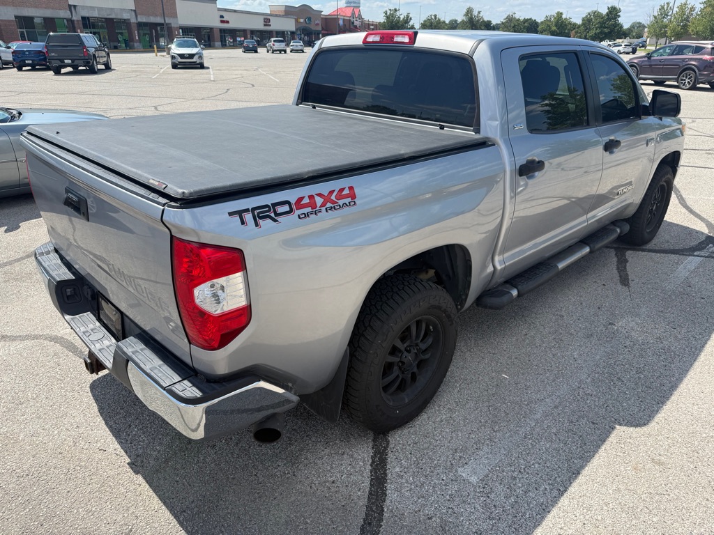 Photo 3 of this TOYOTA TUNDRA