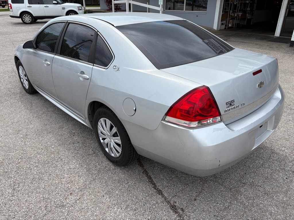 Photo 6 of this CHEVROLET IMPALA