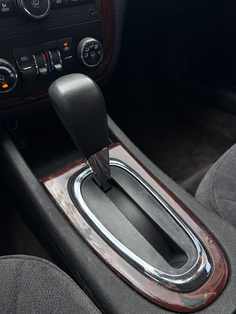 Photo 18 of this CHEVROLET IMPALA