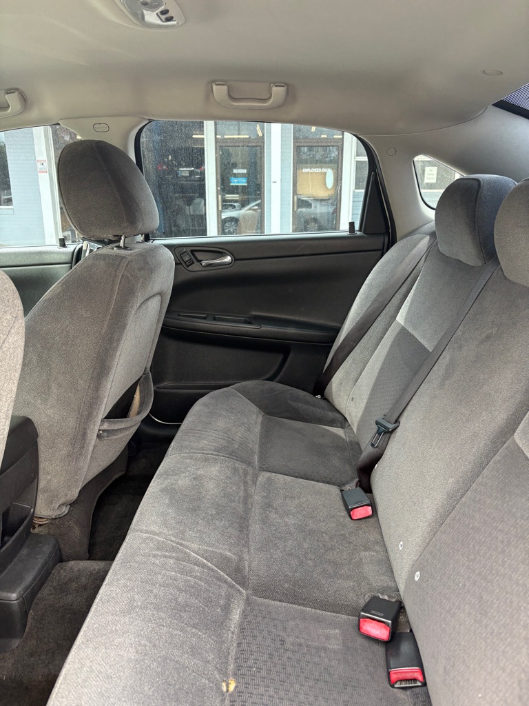 Photo 11 of this CHEVROLET IMPALA