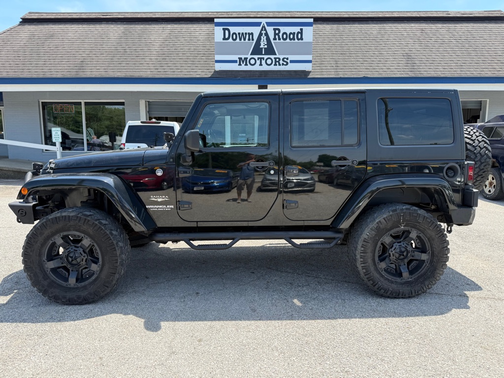 Photo 2 of this JEEP WRANGLER UNLIMI