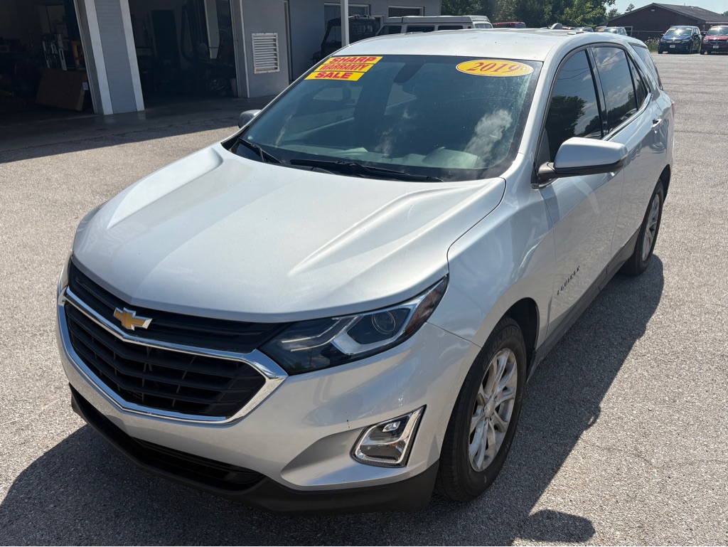 Photo 7 of this CHEVROLET EQUINOX