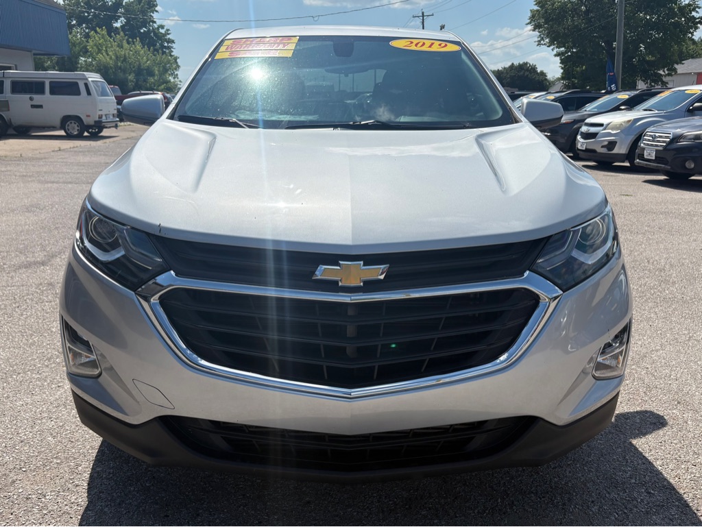 Photo 8 of this CHEVROLET EQUINOX
