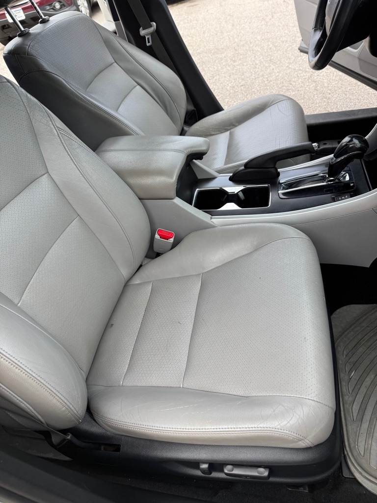 Photo 15 of this HONDA ACCORD