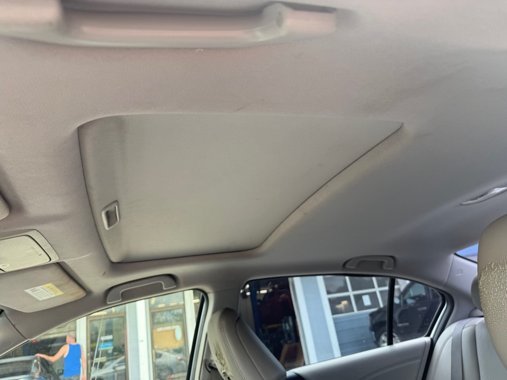 Photo 9 of this HONDA ACCORD
