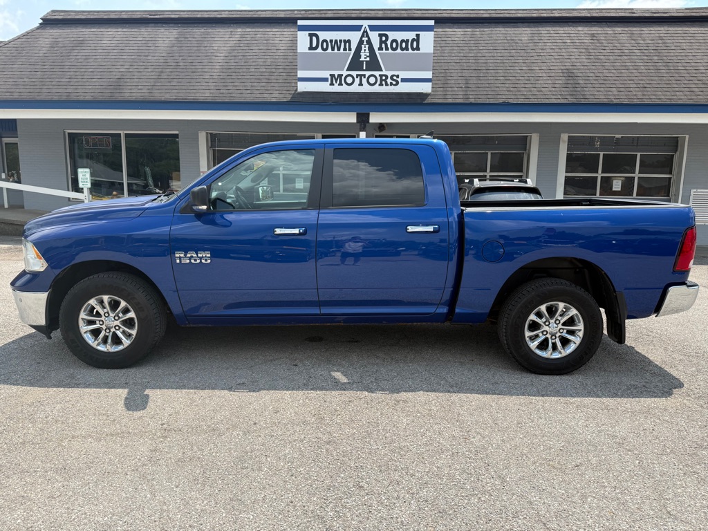 Photo 2 of this RAM 1500