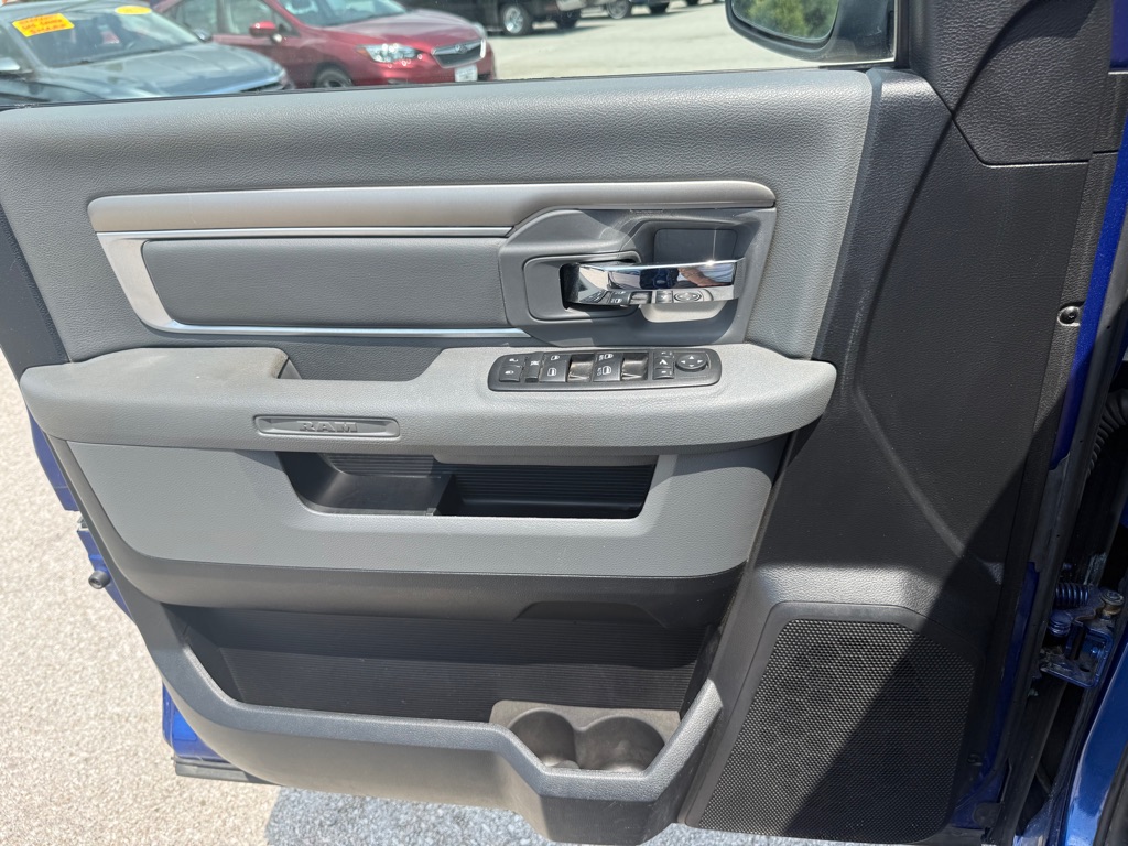 Photo 18 of this RAM 1500