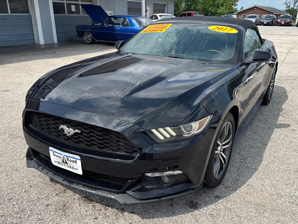 Photo 8 of this FORD MUSTANG