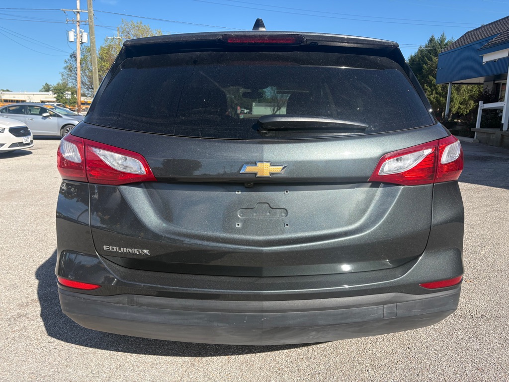Photo 23 of this CHEVROLET EQUINOX