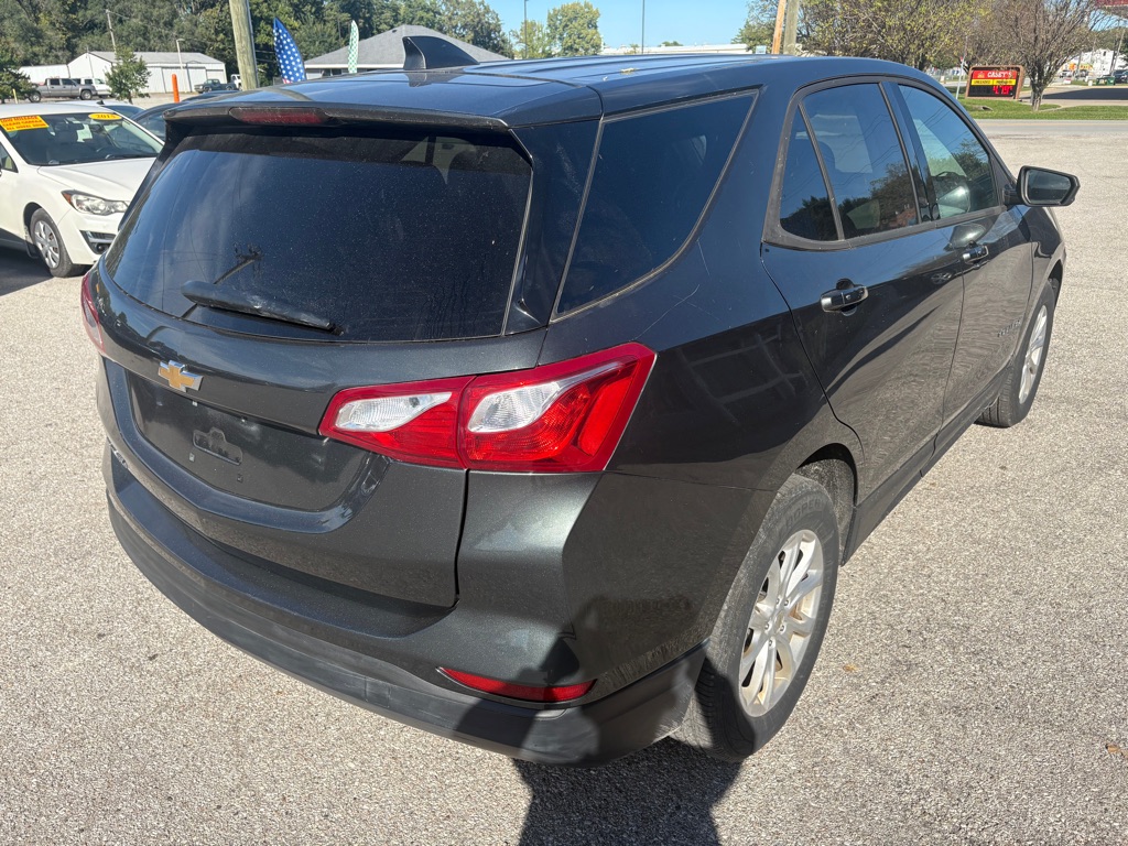 Photo 22 of this CHEVROLET EQUINOX
