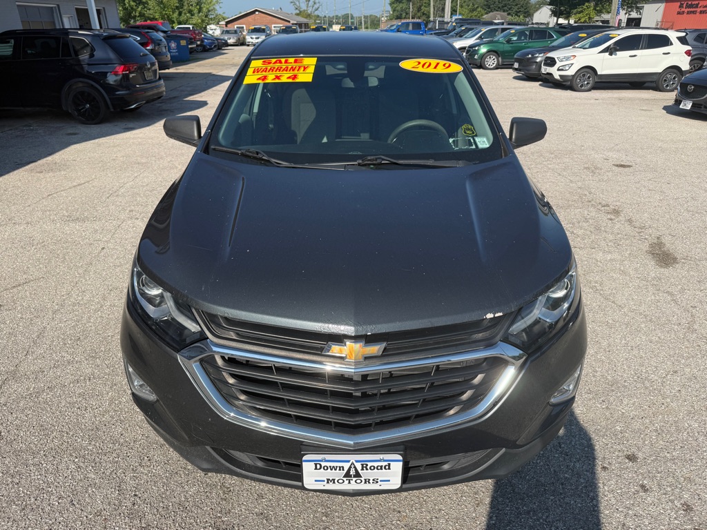 Photo 4 of this CHEVROLET EQUINOX