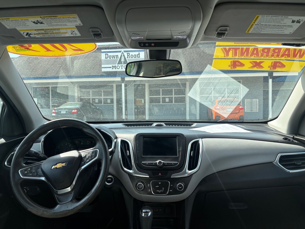 Photo 12 of this CHEVROLET EQUINOX