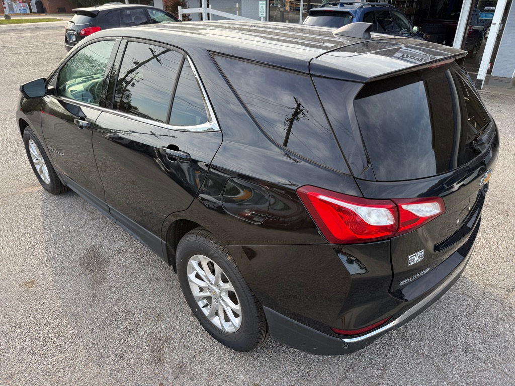 Photo 7 of this CHEVROLET EQUINOX