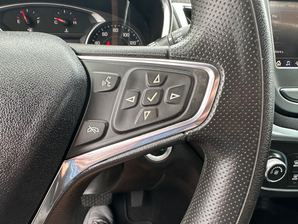 Photo 21 of this CHEVROLET EQUINOX